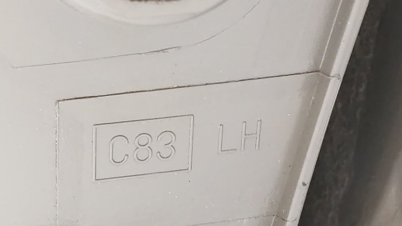 2008-2015 Nissan Rogue Tail Light Assembly Driver Left OEM Fits Fits 2008 2009 2010 2011 2012 2013 2014 2015 OEM Used Auto P