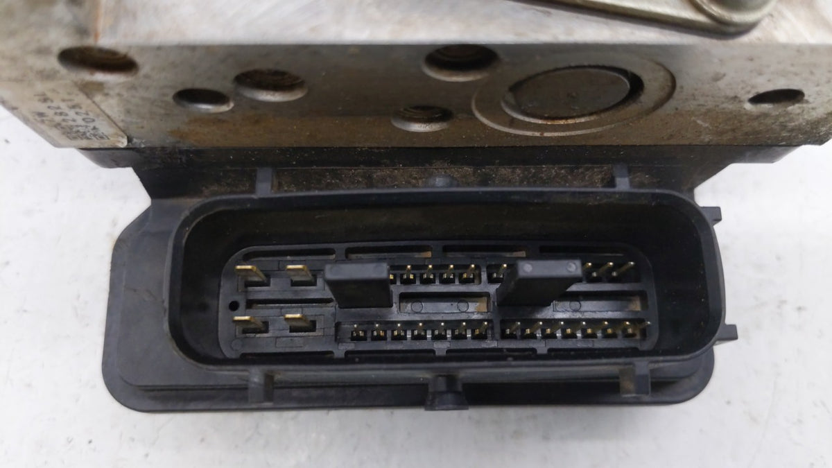 2012-2015 Nissan Rogue Anti-Lock Brake ABS Pump Module Actuator OEM P/N:47660 JM14A Fits Fits 2012 2013 2014 2015 OEM Used A