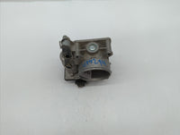2011-2015 Nissan Rogue Throttle Body P/N:526-01 RME60-15 Fits Fits 2011 2012 2013 2014 2015 OEM Used Auto Parts - Oemusedaut