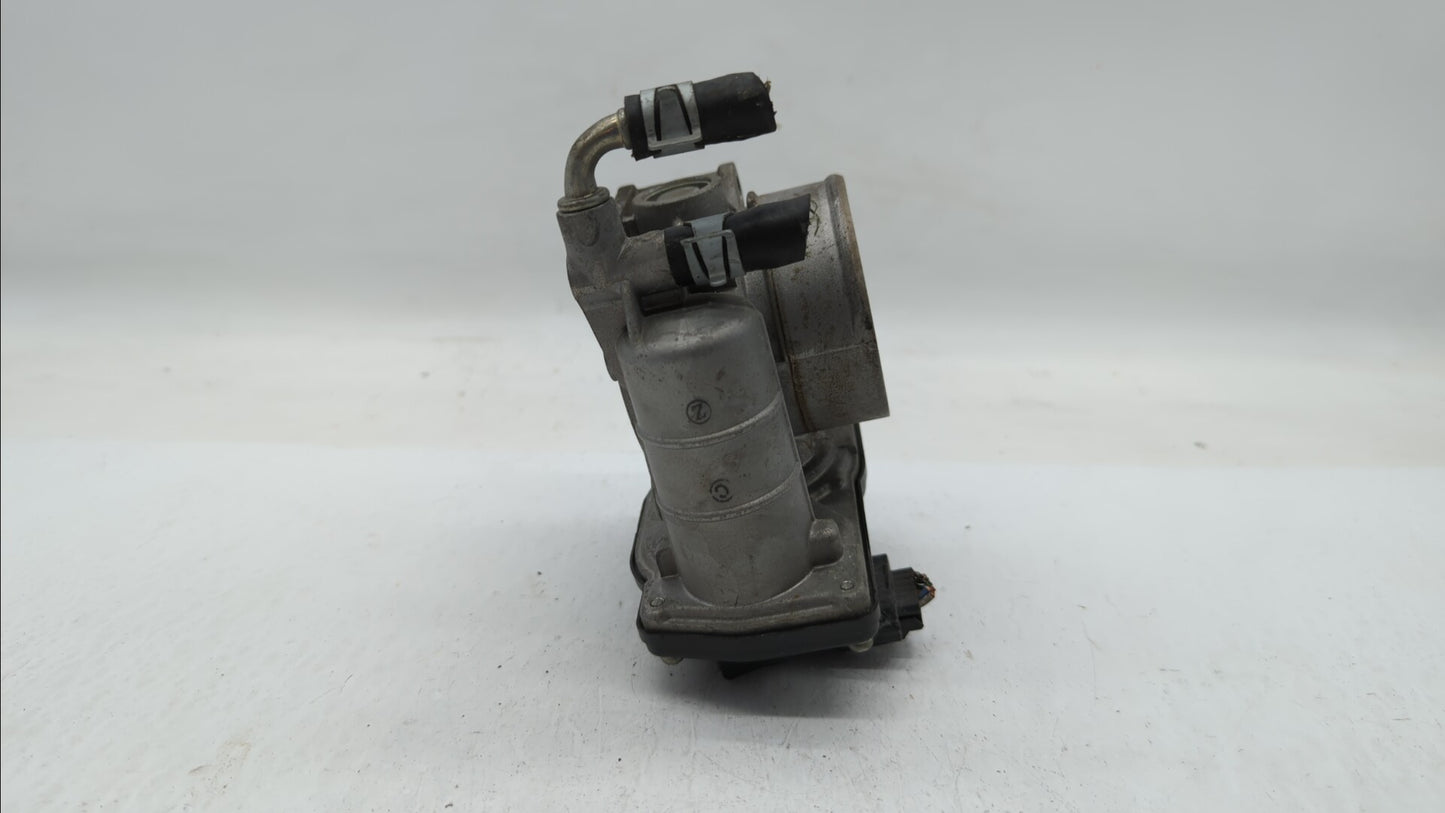 2011-2015 Nissan Rogue Throttle Body P/N:526-01 RME60-15 Fits Fits 2011 2012 2013 2014 2015 OEM Used Auto Parts - Oemusedaut