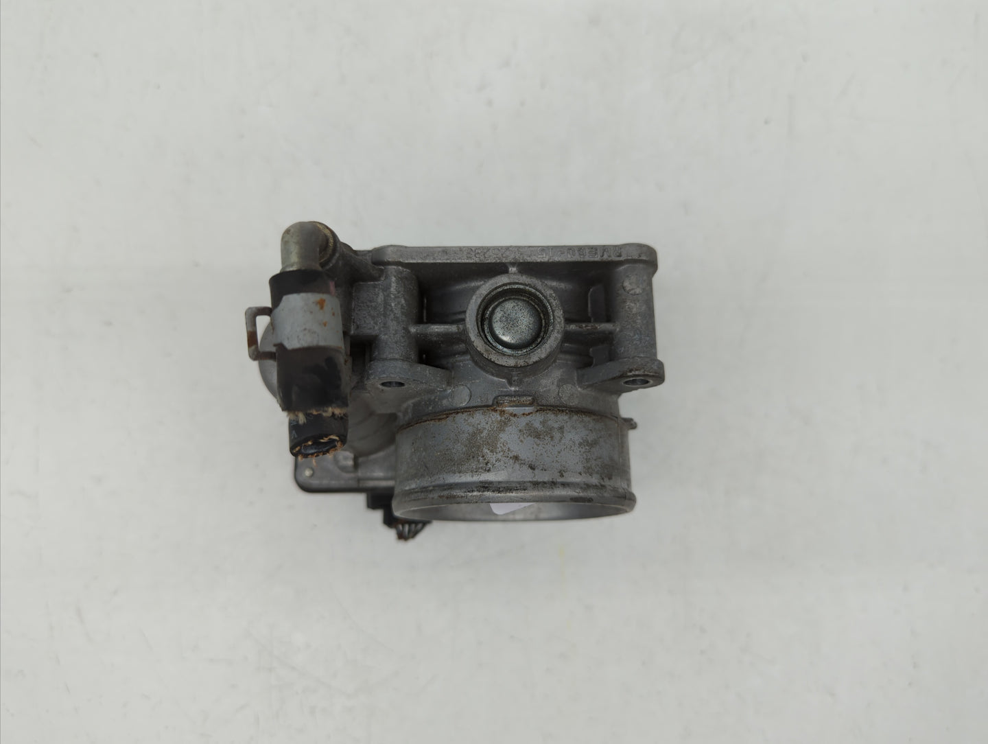 2011-2015 Nissan Rogue Throttle Body P/N:526-01 RME60-15 Fits Fits 2011 2012 2013 2014 2015 OEM Used Auto Parts - Oemusedaut
