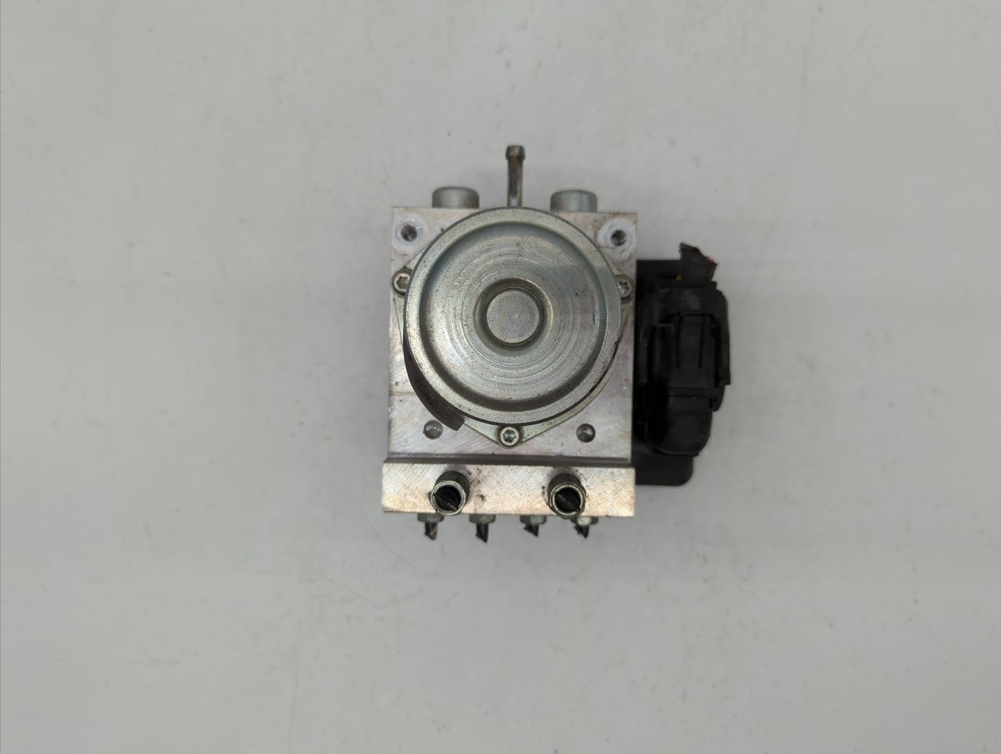2012-2015 Nissan Rogue ABS Pump Control Module Replacement P/N:47660 JM04A Fits Fits 2012 2013 2014 2015 OEM Used Auto Parts