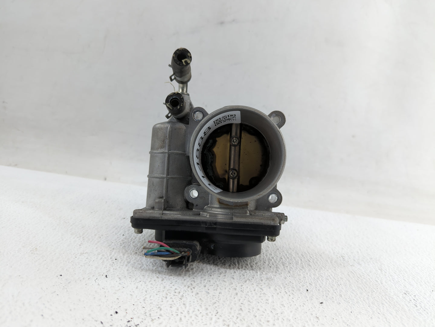 2011-2015 Nissan Rogue Throttle Body P/N:526-01 RME60-15 Fits Fits 2011 2012 2013 2014 2015 OEM Used Auto Parts - Oemusedaut