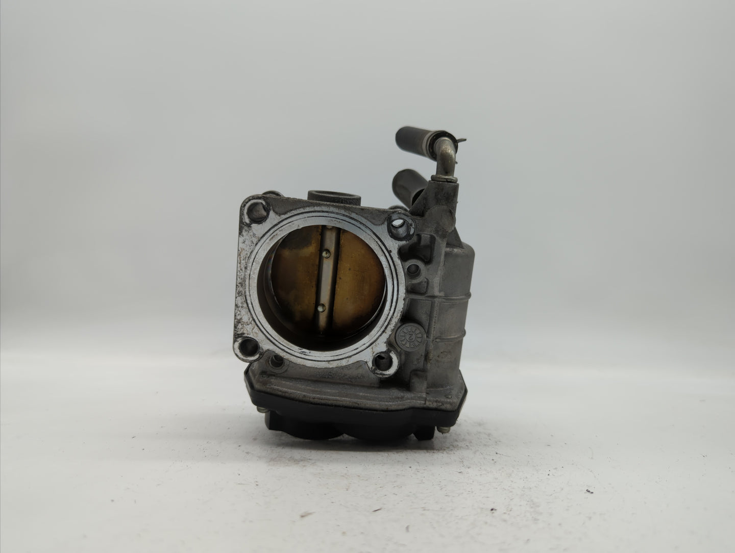 2011-2015 Nissan Rogue Throttle Body P/N:526-01 RME60-15 Fits Fits 2011 2012 2013 2014 2015 OEM Used Auto Parts - Oemusedaut