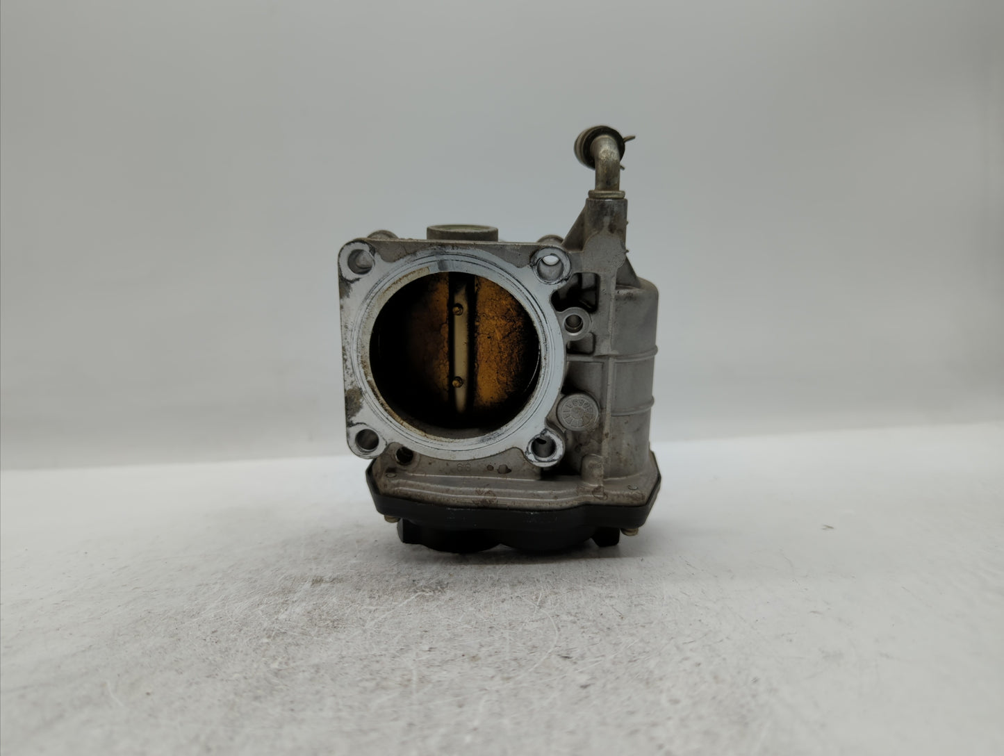 2011-2015 Nissan Rogue Throttle Body P/N:526-01 RME60-15 Fits Fits 2011 2012 2013 2014 2015 OEM Used Auto Parts - Oemusedaut