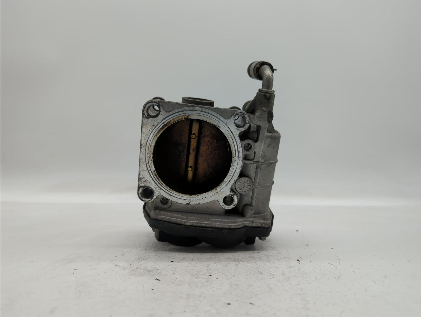 2011-2015 Nissan Rogue Throttle Body P/N:526-01 RME60-15 Fits Fits 2011 2012 2013 2014 2015 OEM Used Auto Parts - Oemusedaut
