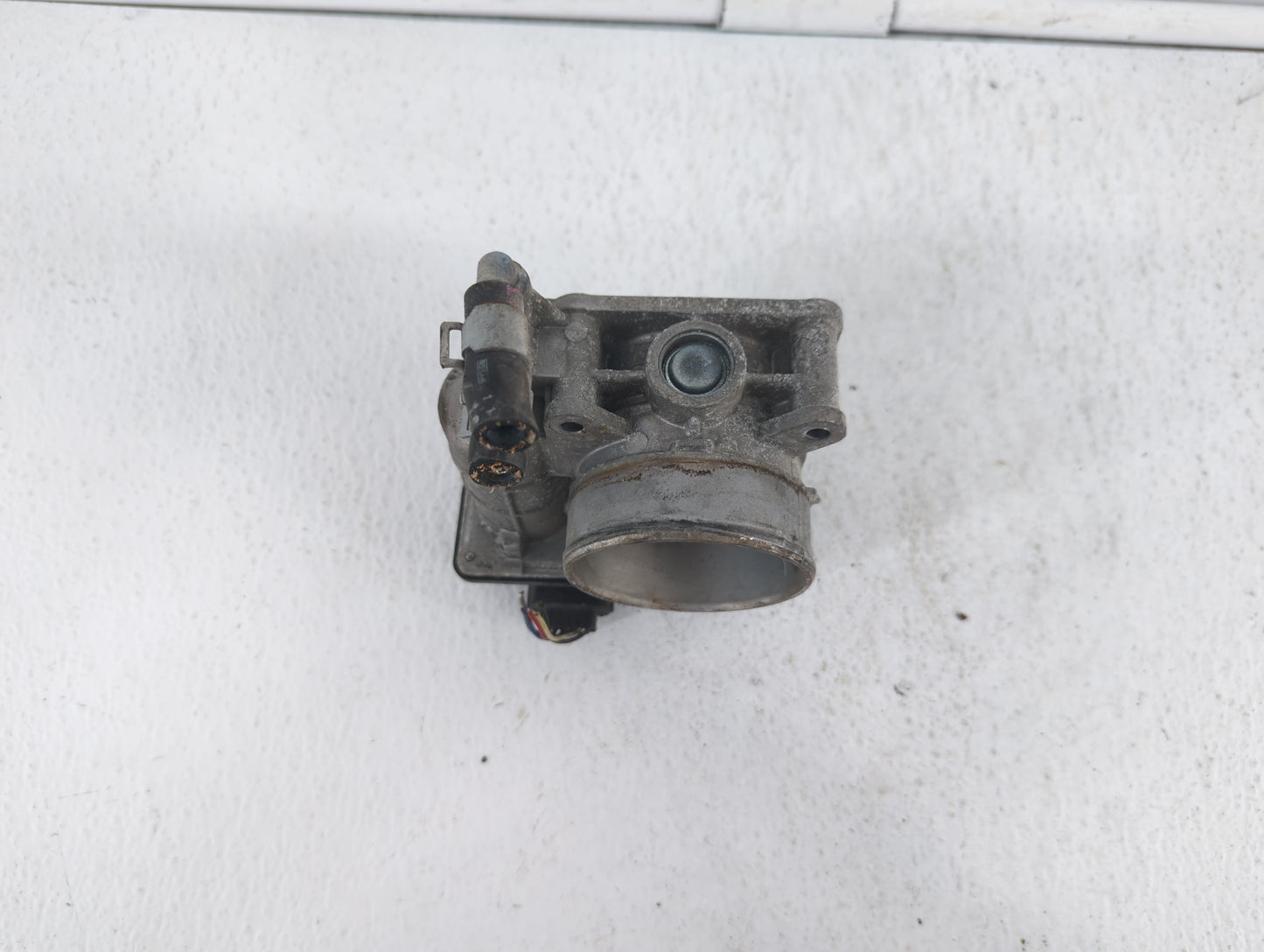 2011-2015 Nissan Rogue Throttle Body P/N:526-01 RME60-15 Fits Fits 2011 2012 2013 2014 2015 OEM Used Auto Parts - Oemusedaut