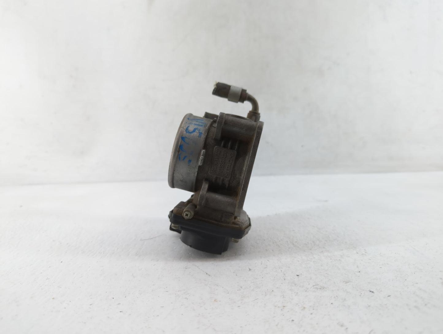 2011-2015 Nissan Rogue Throttle Body P/N:RME60-15 Fits Fits 2011 2012 2013 2014 2015 OEM Used Auto Parts - Oemusedautoparts1