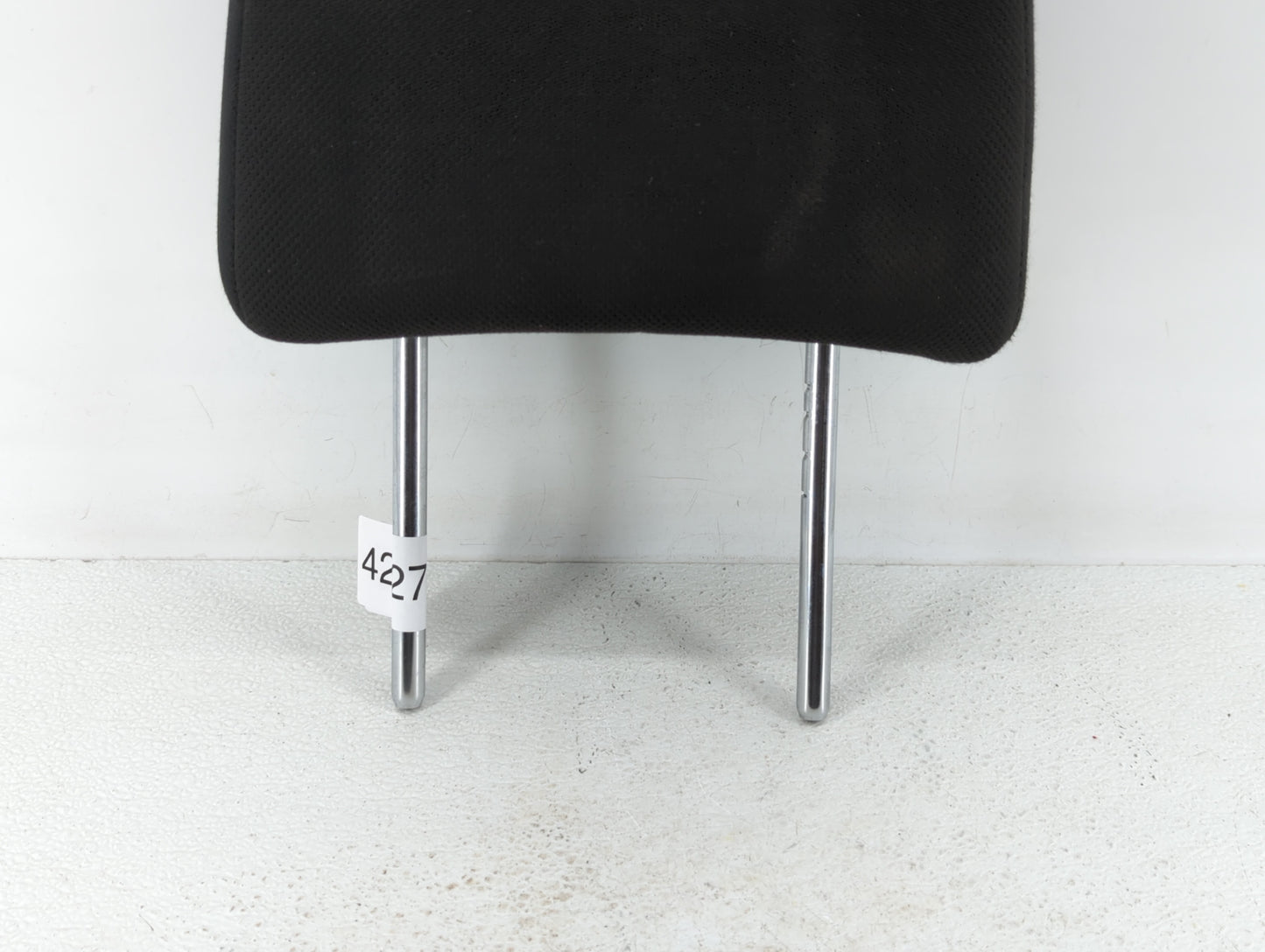 2011-2013 Nissan Rogue Headrest Head Rest Front Driver Passenger Seat Fits Fits 2011 2012 2013 OEM Used Auto Parts - Oemused