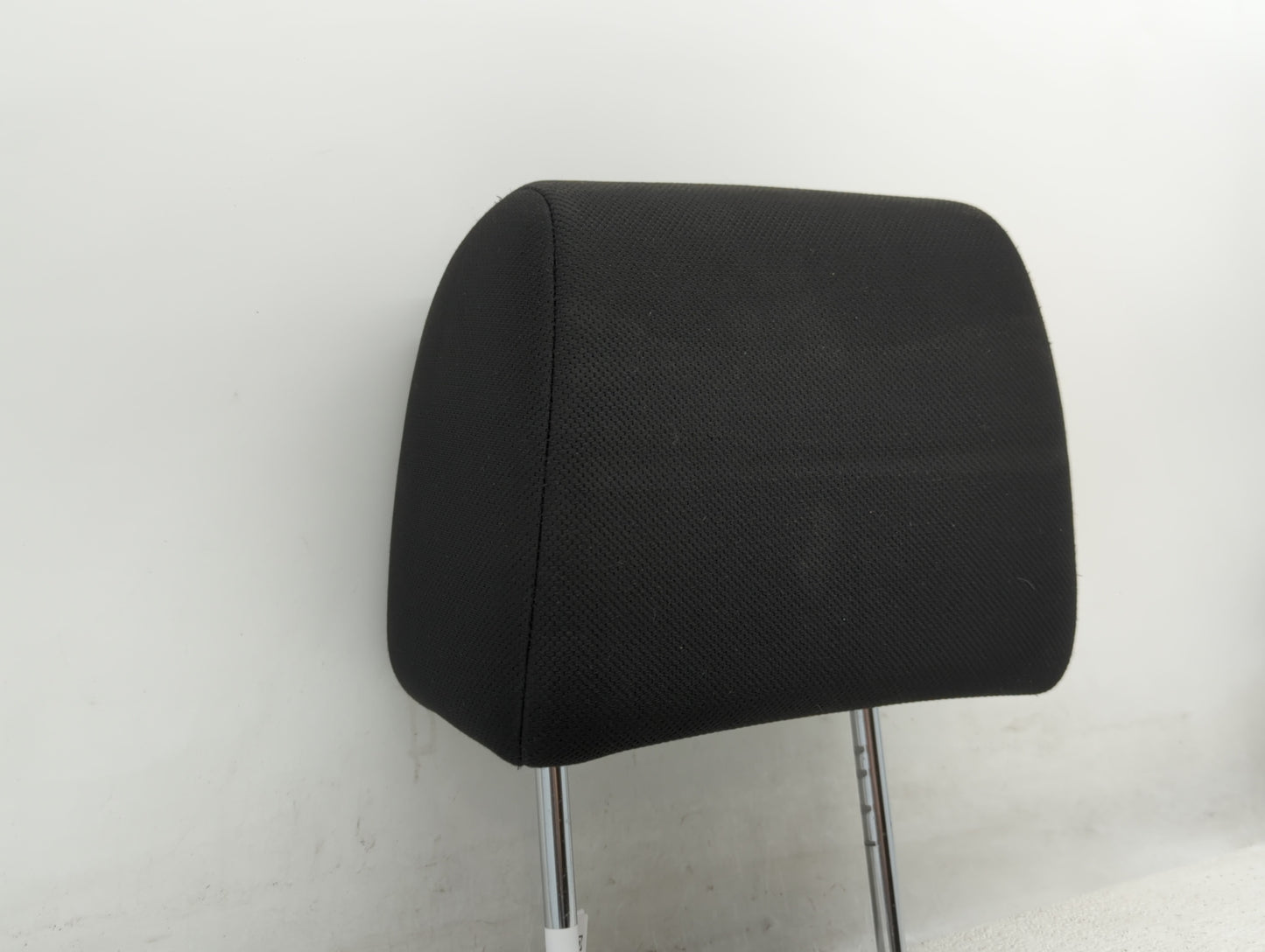 2011-2013 Nissan Rogue Headrest Head Rest Front Driver Passenger Seat Fits Fits 2011 2012 2013 OEM Used Auto Parts - Oemused