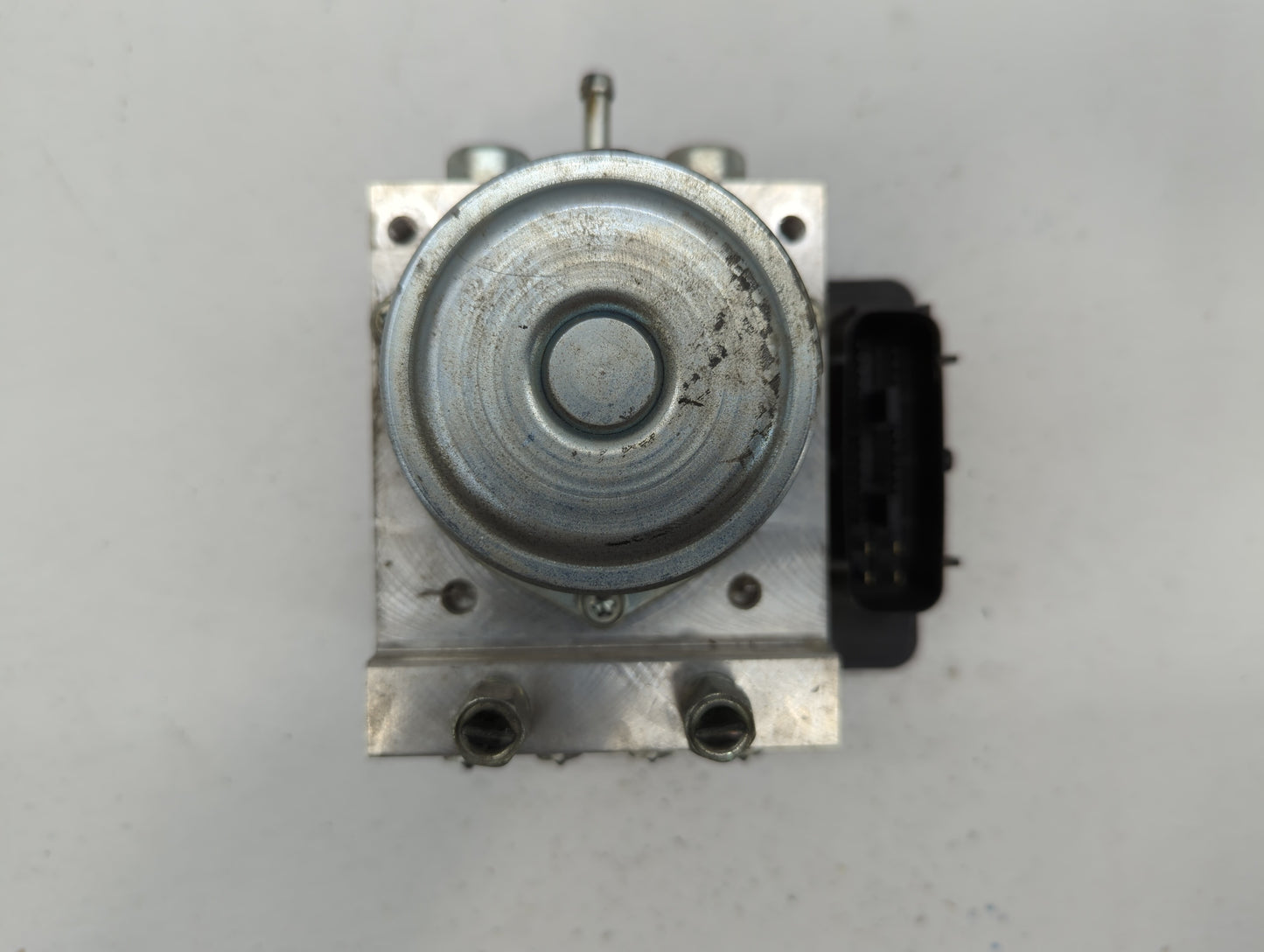 2012-2015 Nissan Rogue ABS Pump Control Module Replacement P/N:TD8405 47660 JM04A Fits Fits 2012 2013 2014 2015 OEM Used Aut