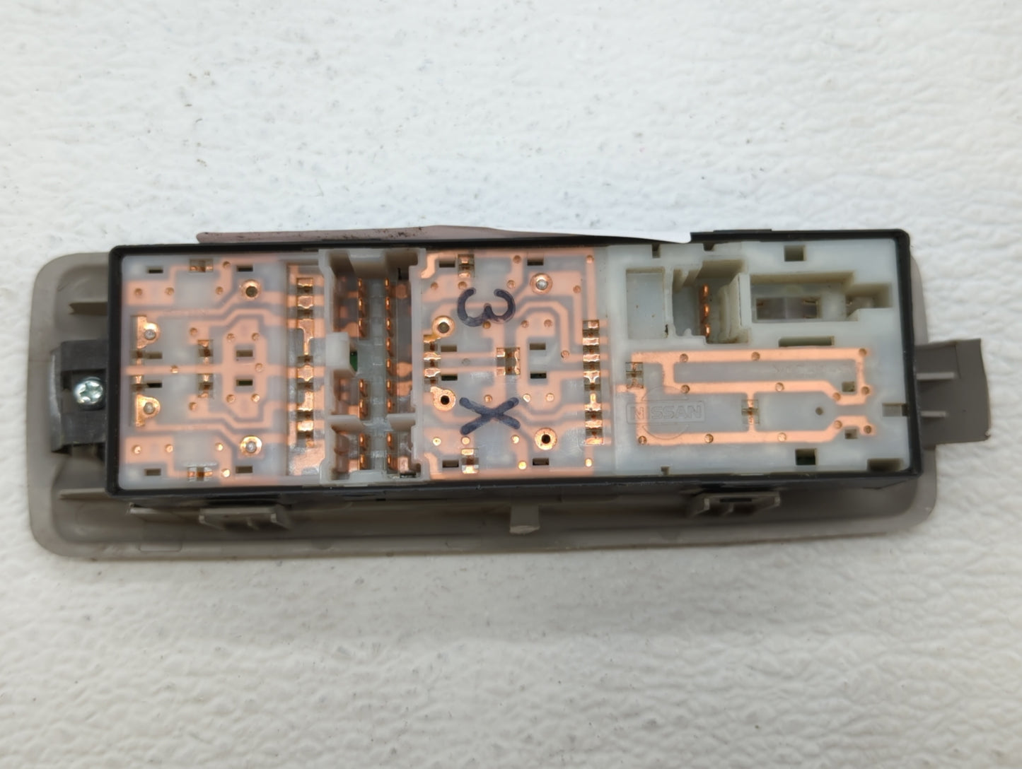 2013 Nissan Rogue Master Power Window Switch Replacement Driver Side Left Fits OEM Used Auto Parts - Oemusedautoparts1.com