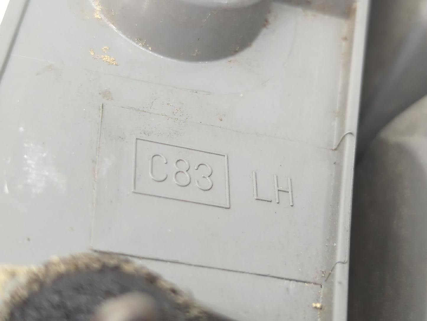 2008-2015 Nissan Rogue Tail Light Assembly Driver Left OEM P/N:DS685-B000L 2PA 946 099 Fits OEM Used Auto Parts - Oemusedaut