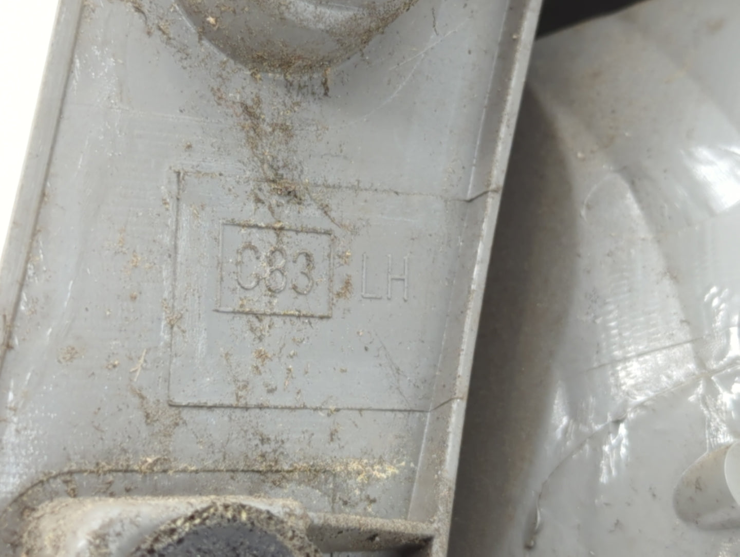 2008-2015 Nissan Rogue Tail Light Assembly Driver Left OEM Fits Fits 2008 2009 2010 2011 2012 2013 2014 2015 OEM Used Auto P