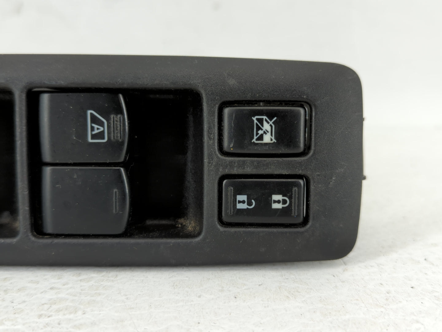2011-2015 Nissan Rogue Master Power Window Switch Replacement Driver Side Left Fits Fits 2011 2012 2013 2014 2015 OEM Used A