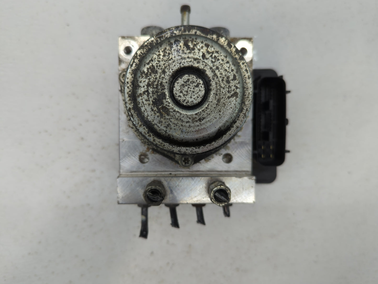 2012-2015 Nissan Rogue ABS Pump Control Module Replacement P/N:32233296 Fits Fits 2012 2013 2014 2015 OEM Used Auto Parts - 