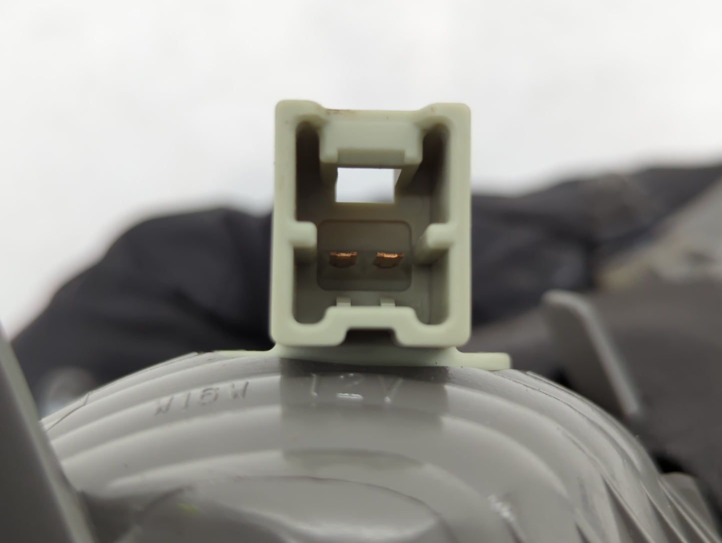 2009-2015 Nissan Rogue Tail Light Assembly Passenger Right OEM Fits Fits 2009 2010 2011 2012 2013 2014 2015 OEM Used Auto Pa