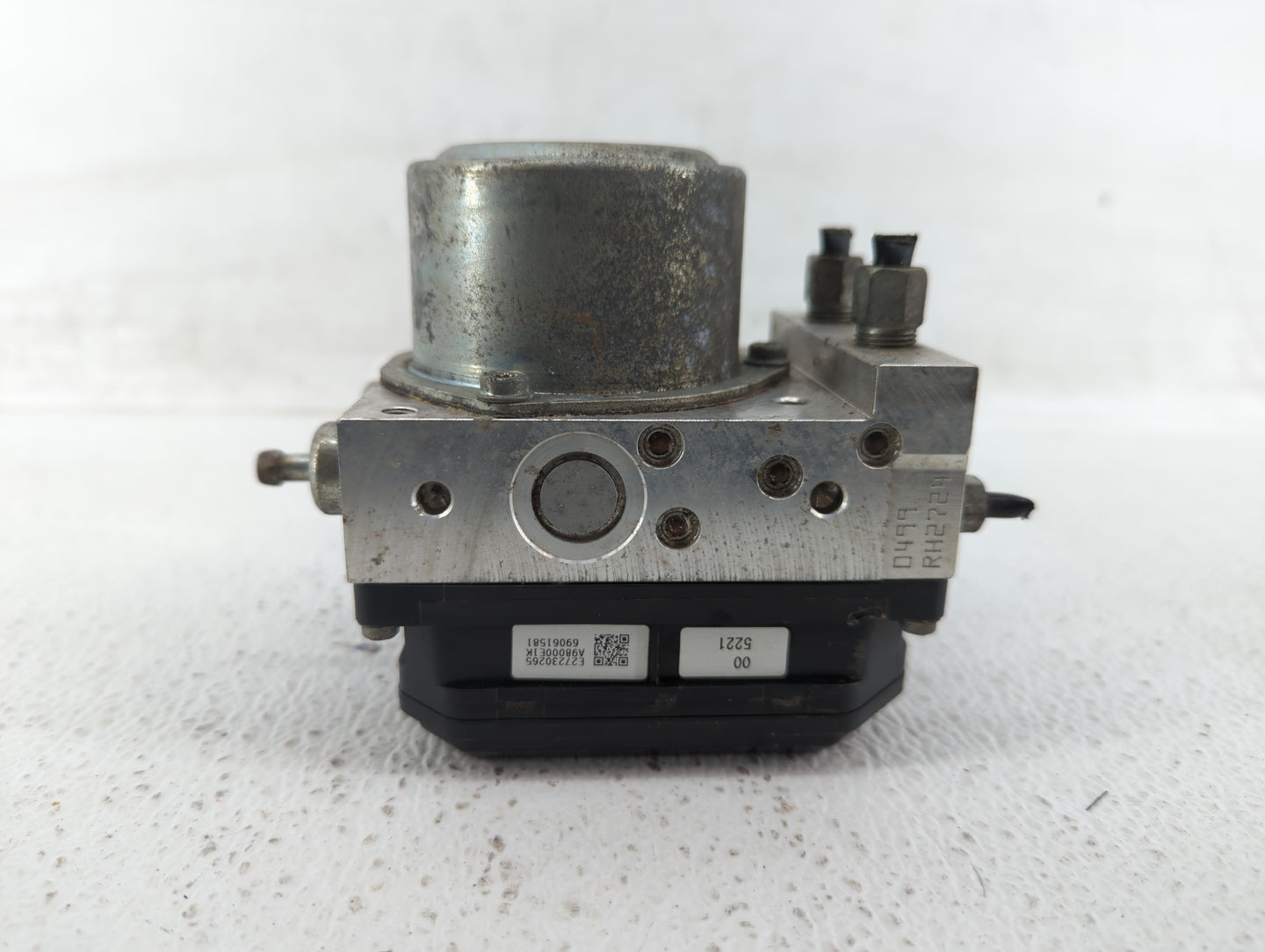2012-2015 Nissan Rogue ABS Pump Control Module Replacement P/N:TD8405 Fits Fits 2012 2013 2014 2015 OEM Used Auto Parts - Oe