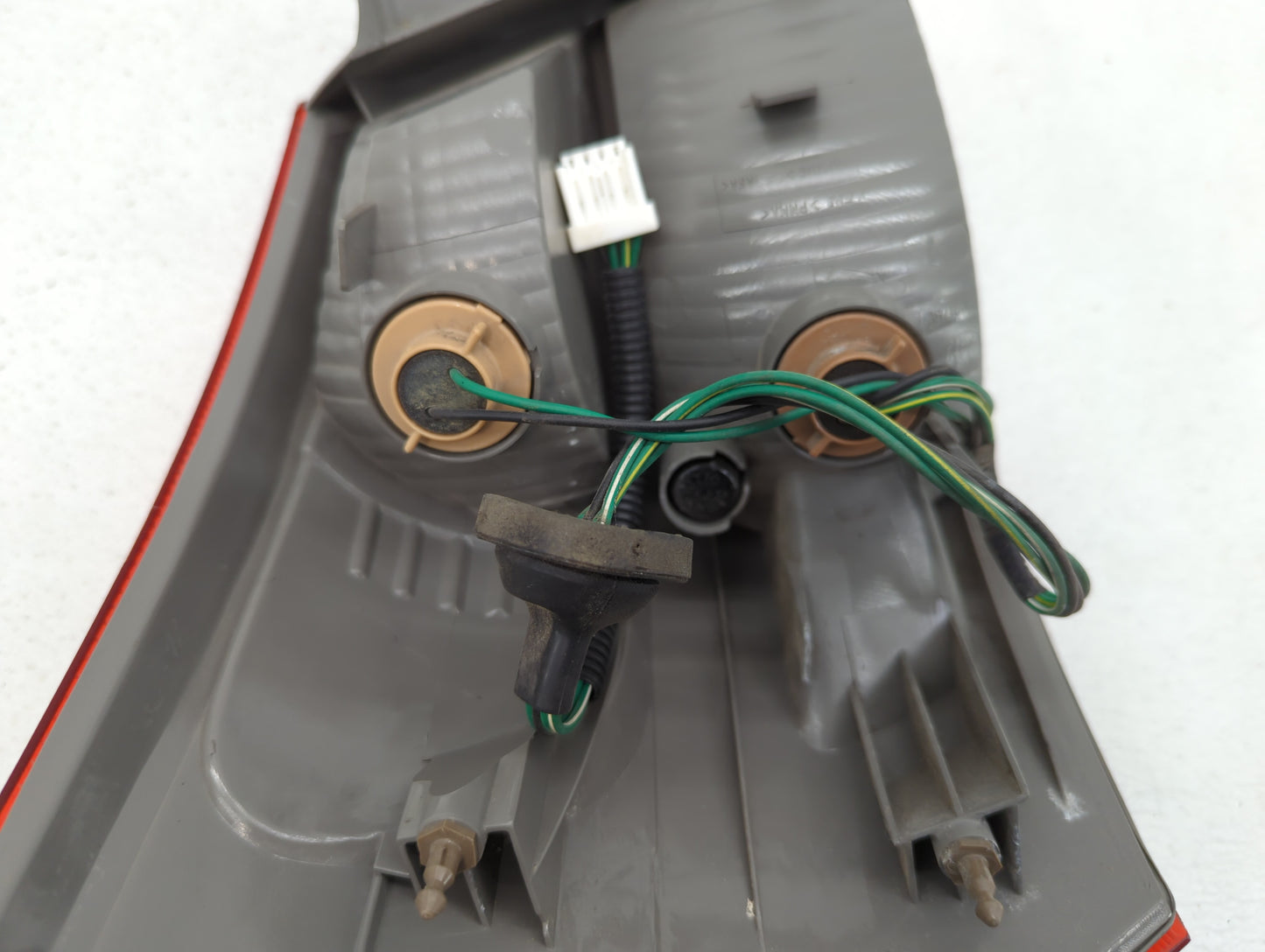 2008-2015 Nissan Rogue Tail Light Assembly Passenger Right OEM Fits Fits 2008 2009 2010 2011 2012 2013 2014 2015 OEM Used Au