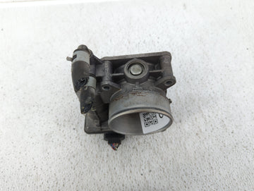 2011-2015 Nissan Rogue Throttle Body P/N:RME60-15 Fits Fits 2011 2012 2013 2014 2015 OEM Used Auto Parts