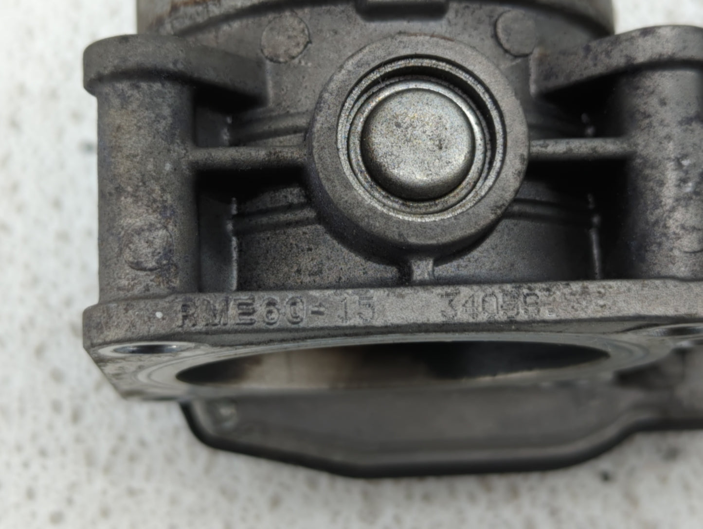 2011-2015 Nissan Rogue Throttle Body P/N:RME60-15 Fits Fits 2011 2012 2013 2014 2015 OEM Used Auto Parts - Oemusedautoparts1