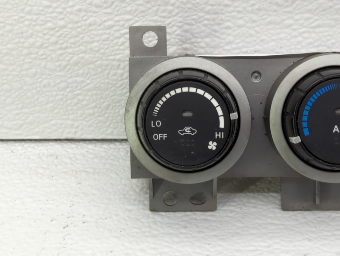 2013 Nissan Rogue Radio AM FM Cd Player Receiver Replacement P/N:27500 1VL0C Fits OEM Used Auto Parts - Oemusedautoparts1.co