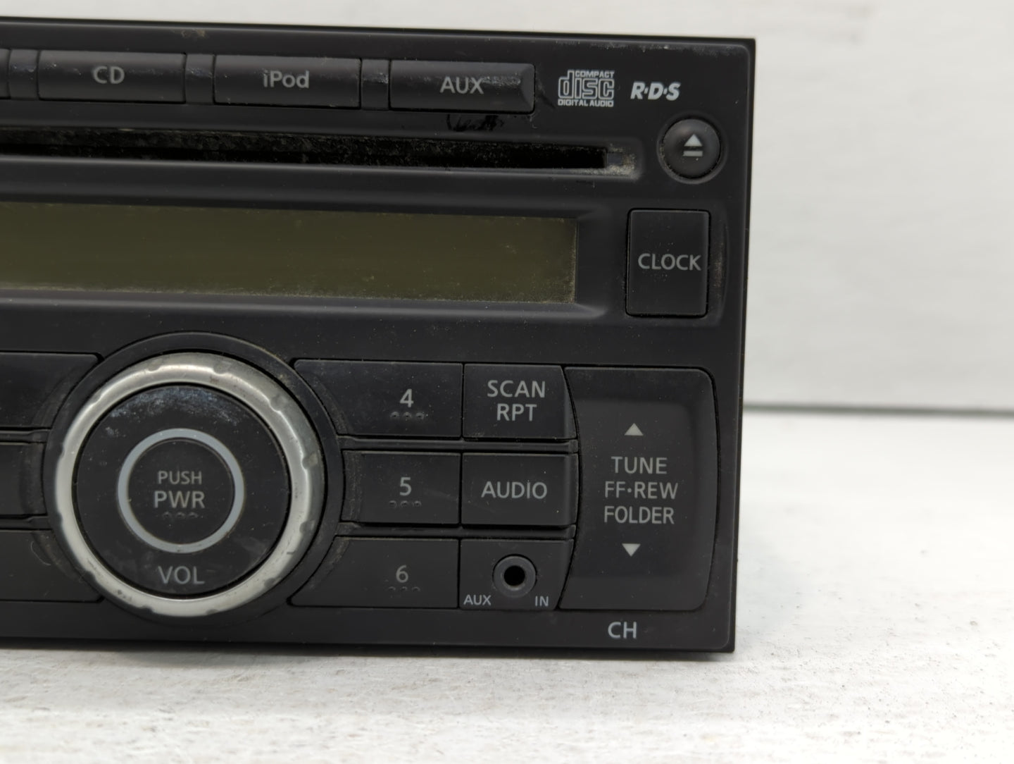 2011-2015 Nissan Rogue Radio AM FM Cd Player Receiver Replacement P/N:28185 1VK1A Fits Fits 2011 2012 2013 2014 2015 OEM Use