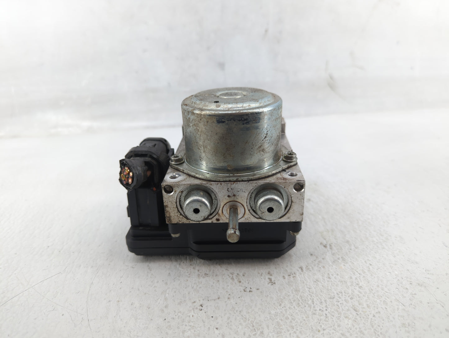 2012-2015 Nissan Rogue ABS Pump Control Module Replacement P/N:47660 JM04A Fits Fits 2012 2013 2014 2015 OEM Used Auto Parts