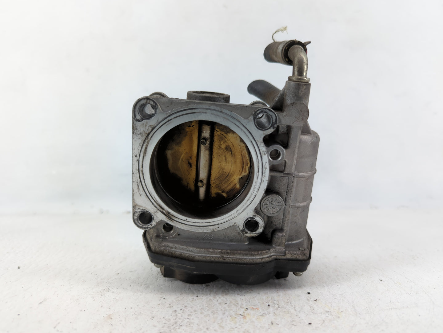 2011-2015 Nissan Rogue Throttle Body P/N:K3312 526-01 Fits Fits 2011 2012 2013 2014 2015 OEM Used Auto Parts - Oemusedautopa