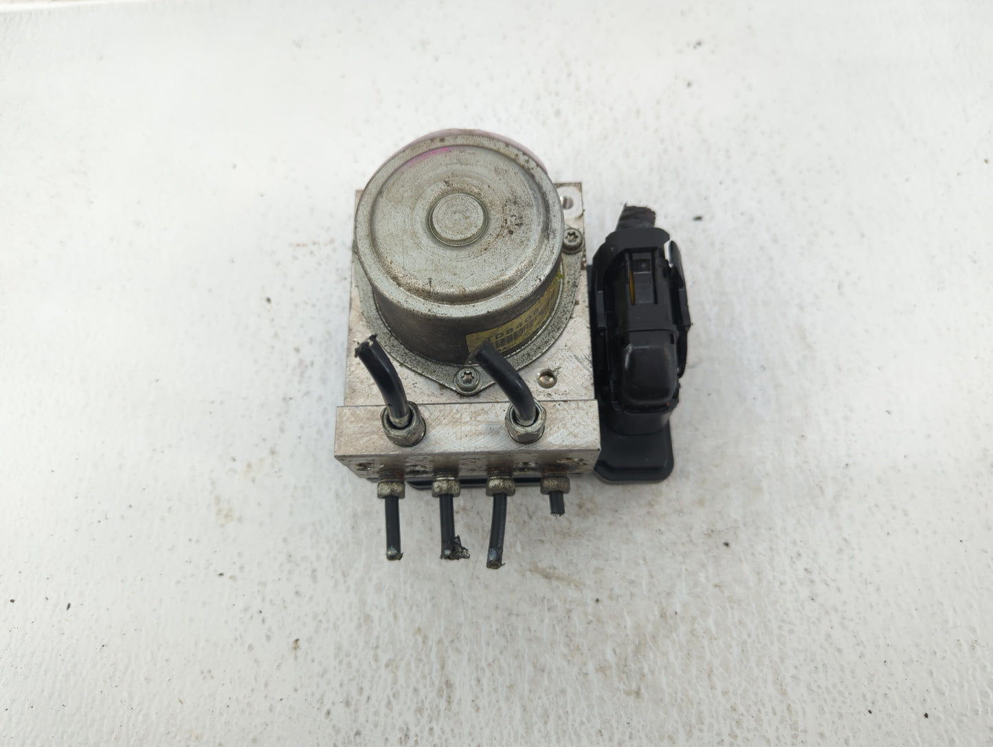 2012-2015 Nissan Rogue ABS Pump Control Module Replacement P/N:TD8405 Fits Fits 2012 2013 2014 2015 OEM Used Auto Parts - Oe