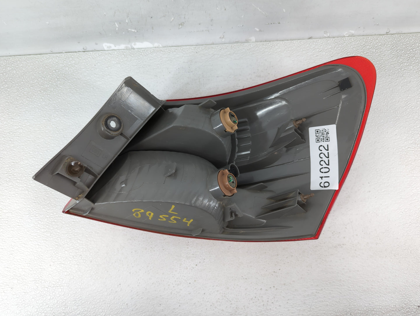2008-2015 Nissan Rogue Tail Light Assembly Driver Left OEM Fits Fits 2008 2009 2010 2011 2012 2013 2014 2015 OEM Used Auto P