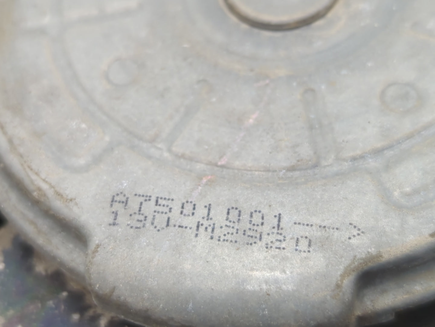 2010-2015 Nissan Rogue Left Radiator Fan Motor Assembly - Oemusedautoparts1.com