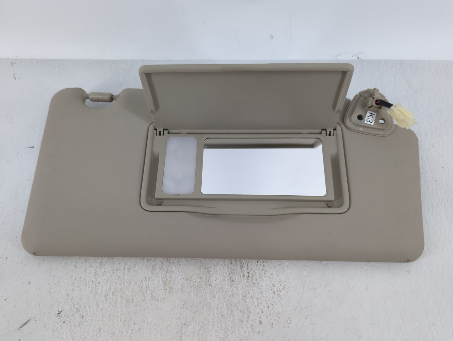 2008-2015 Nissan Rogue Sun Visor Shade Replacement Passenger Right Mirror Fits Fits 2008 2009 2010 2011 2012 2013 2014 2015 