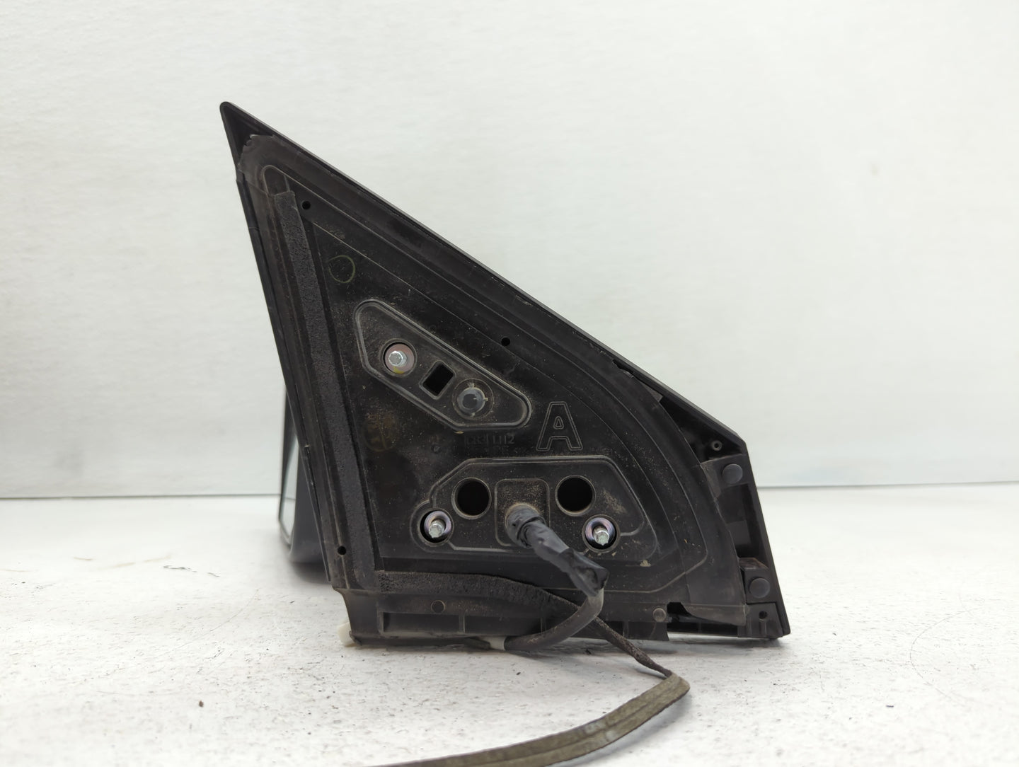 2008-2015 Nissan Rogue Driver Side View Mirror - Left Door Mirror OEM Used - Oemusedautoparts1.com