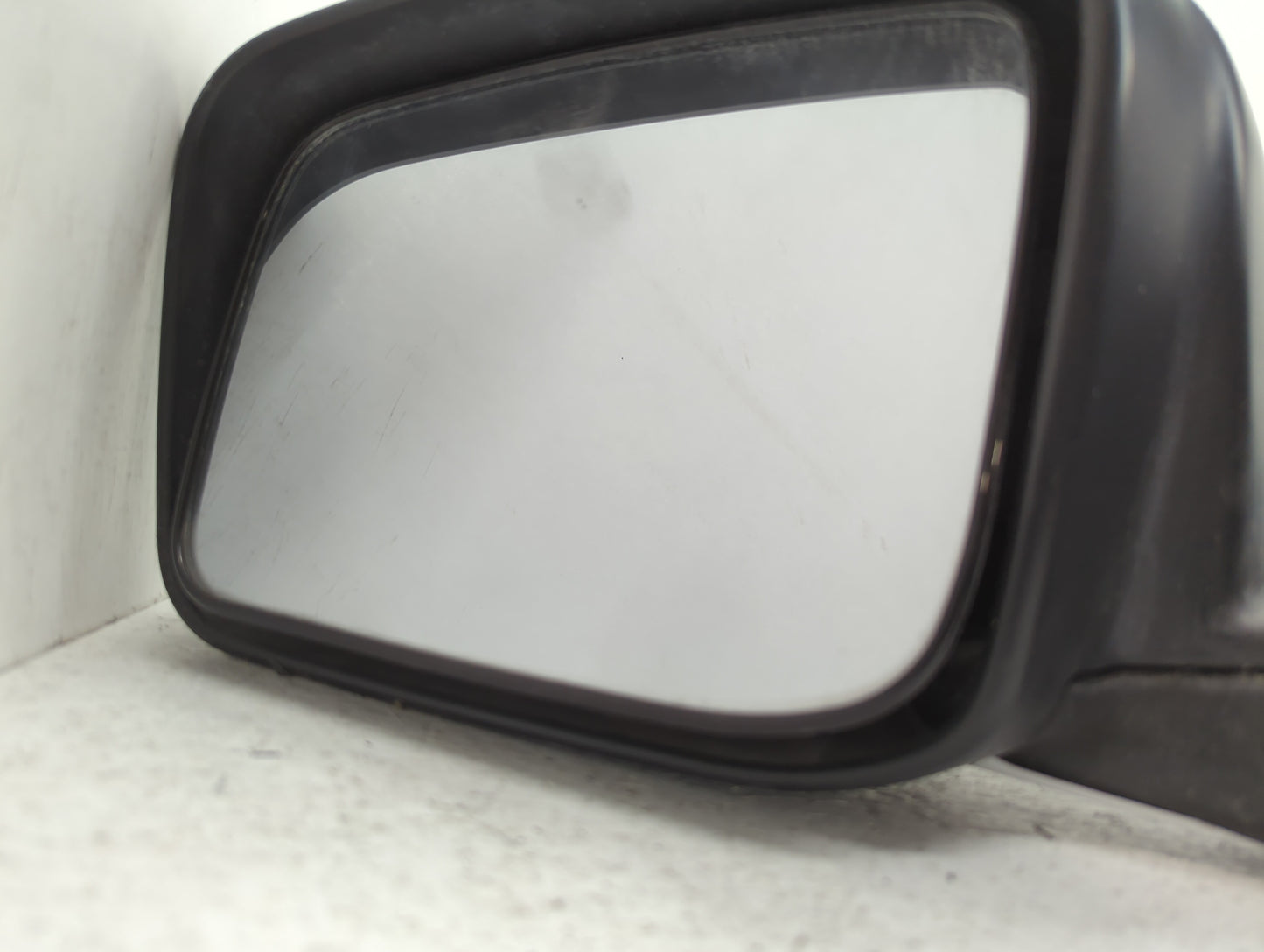 2008-2015 Nissan Rogue Driver Side View Mirror - Left Door Mirror OEM Used - Oemusedautoparts1.com