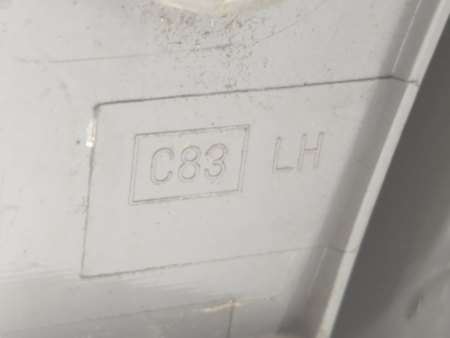 2008-2015 Nissan Rogue Tail Light Assembly Driver Left OEM Fits Fits 2008 2009 2010 2011 2012 2013 2014 2015 OEM Used Auto P