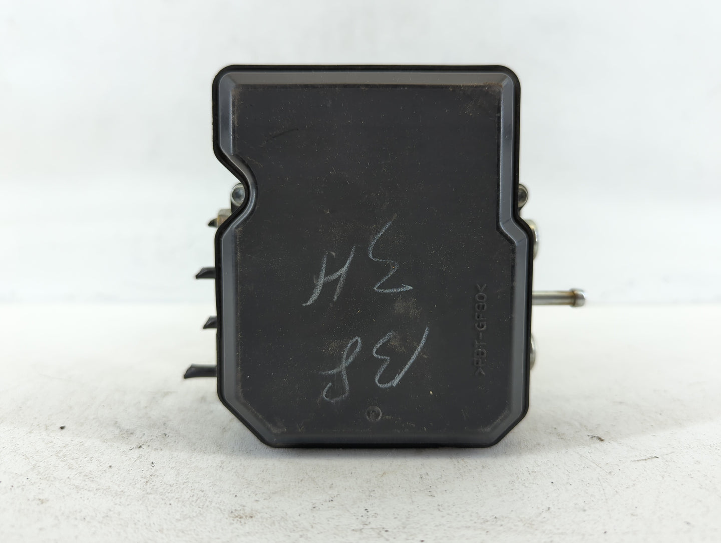 2012-2015 Nissan Rogue ABS Pump Control Module Replacement P/N:47660 JM04A Fits Fits 2012 2013 2014 2015 OEM Used Auto Parts