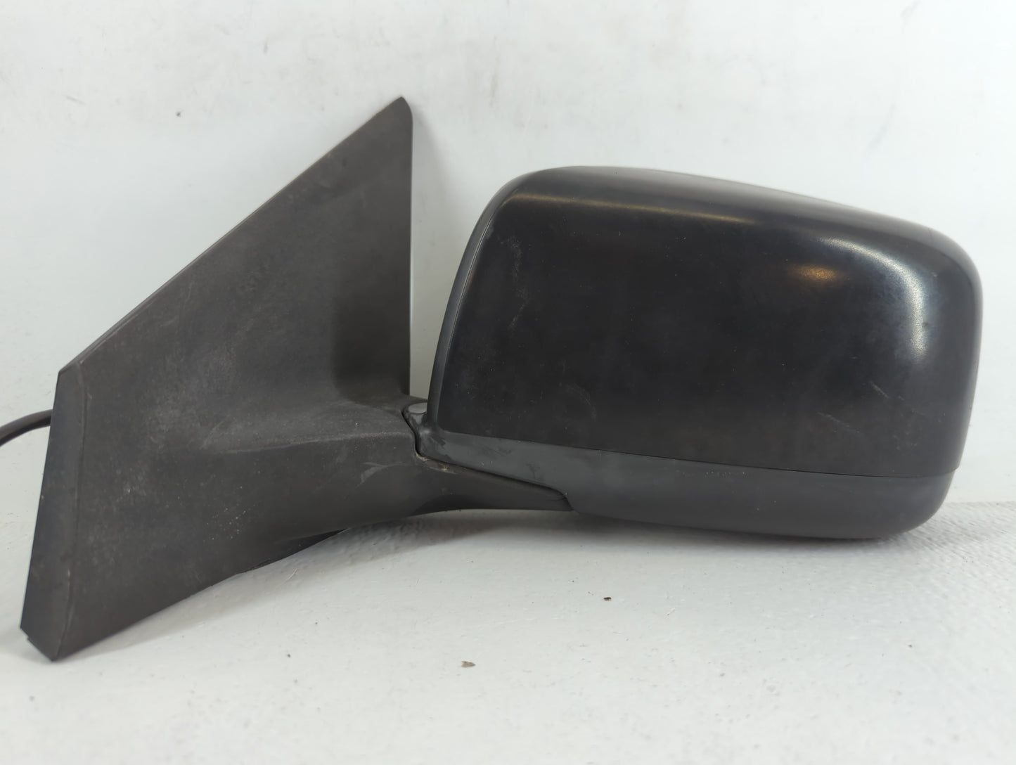 2008-2015 Nissan Rogue Driver Side View Mirror - Left Door Mirror OEM Used - Oemusedautoparts1.com