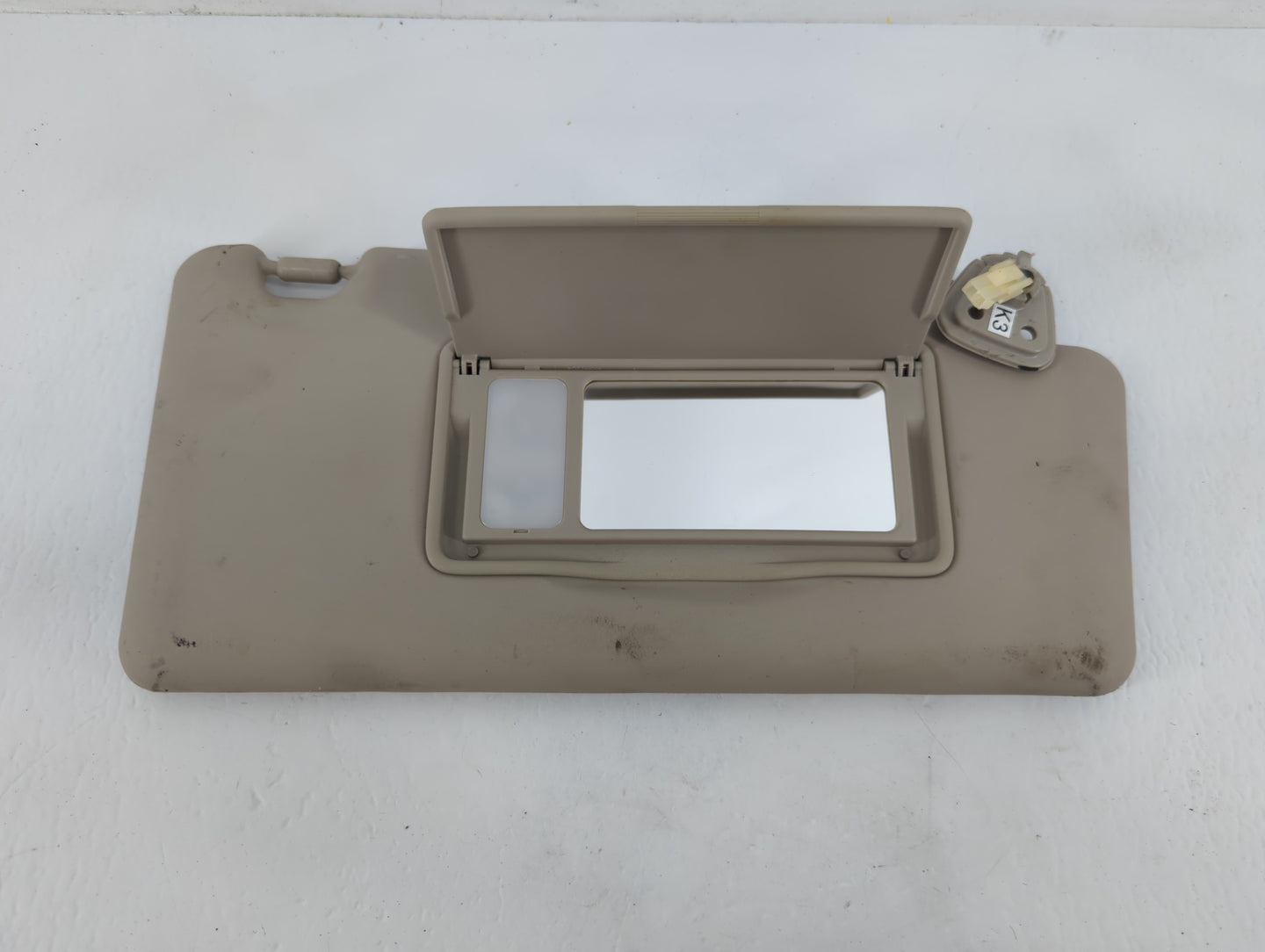2008-2015 Nissan Rogue Sun Visor Shade Replacement Passenger Right Mirror Fits Fits 2008 2009 2010 2011 2012 2013 2014 2015 