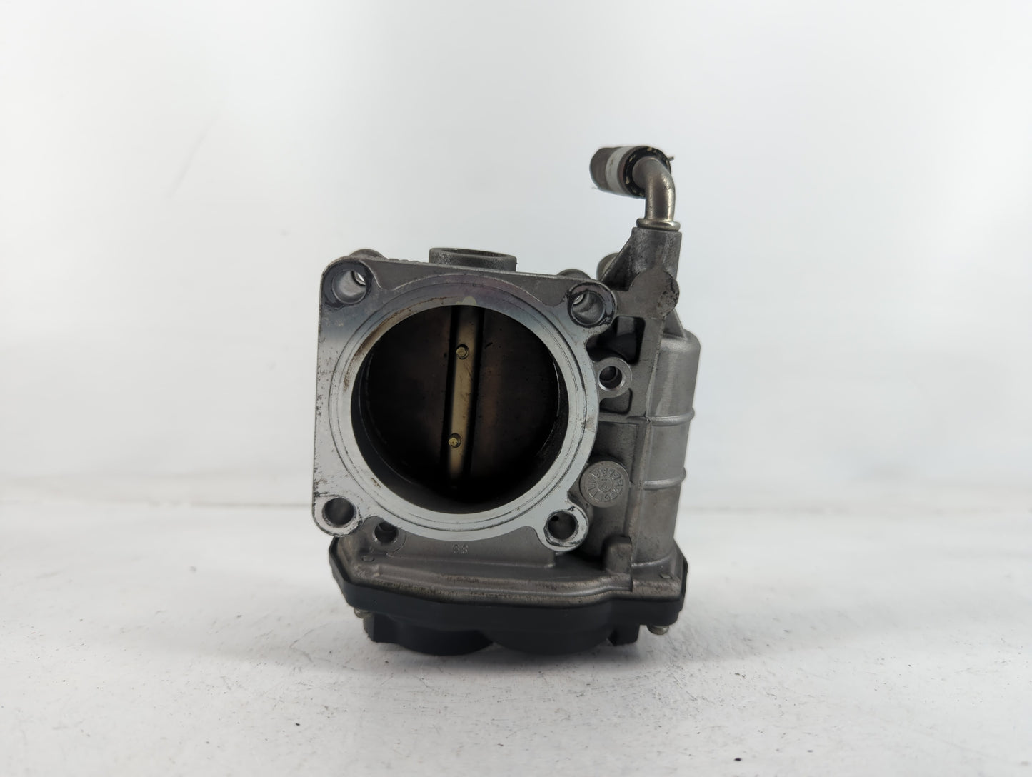 2011-2015 Nissan Rogue Throttle Body P/N:K 2X23 3 526-01 Fits Fits 2011 2012 2013 2014 2015 OEM Used Auto Parts - Oemusedaut