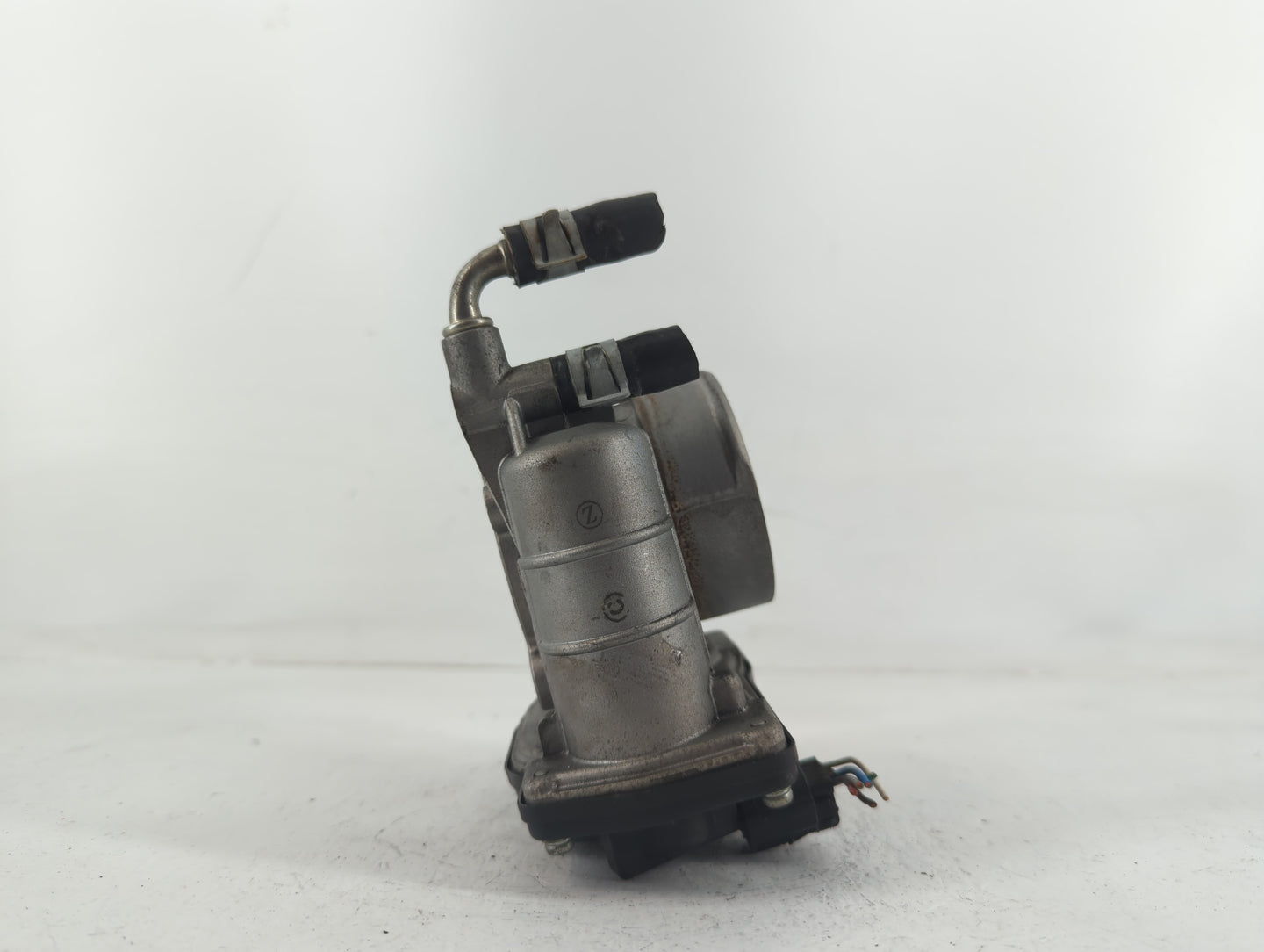 2011-2015 Nissan Rogue Throttle Body P/N:K 2X23 3 526-01 Fits Fits 2011 2012 2013 2014 2015 OEM Used Auto Parts - Oemusedaut