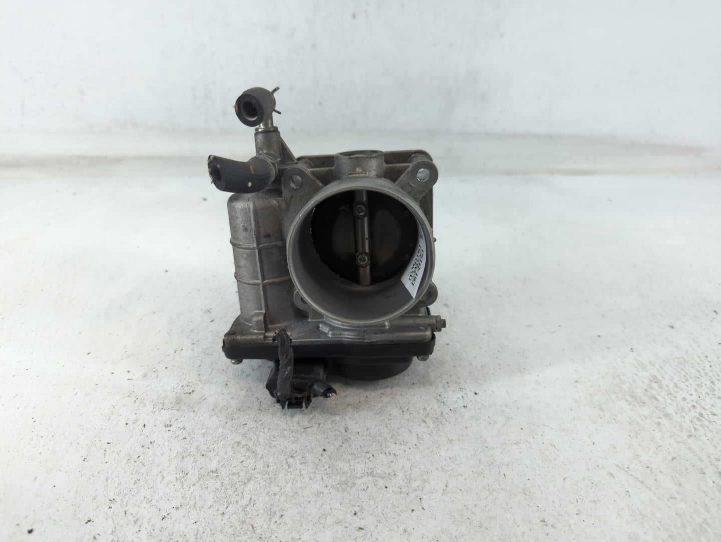 2011-2015 Nissan Rogue Throttle Body P/N:1Z12H RME60-15 Fits Fits 2011 2012 2013 2014 2015 OEM Used Auto Parts - Oemusedauto