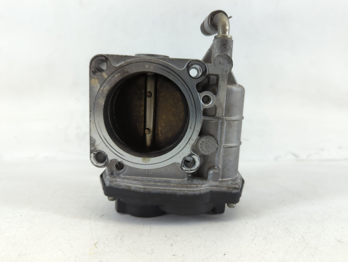 2011-2015 Nissan Rogue Throttle Body P/N:K 2402 2 526-01 Fits Fits 2011 2012 2013 2014 2015 OEM Used Auto Parts - Oemusedaut
