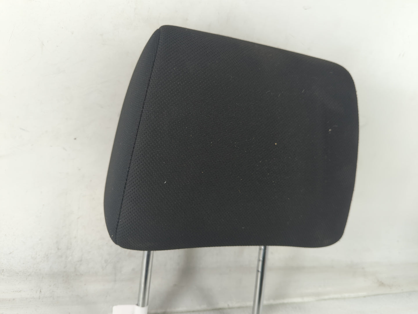 2010-2013 Nissan Rogue Headrest Head Rest Front Driver Passenger Seat - Oemusedautoparts1.com
