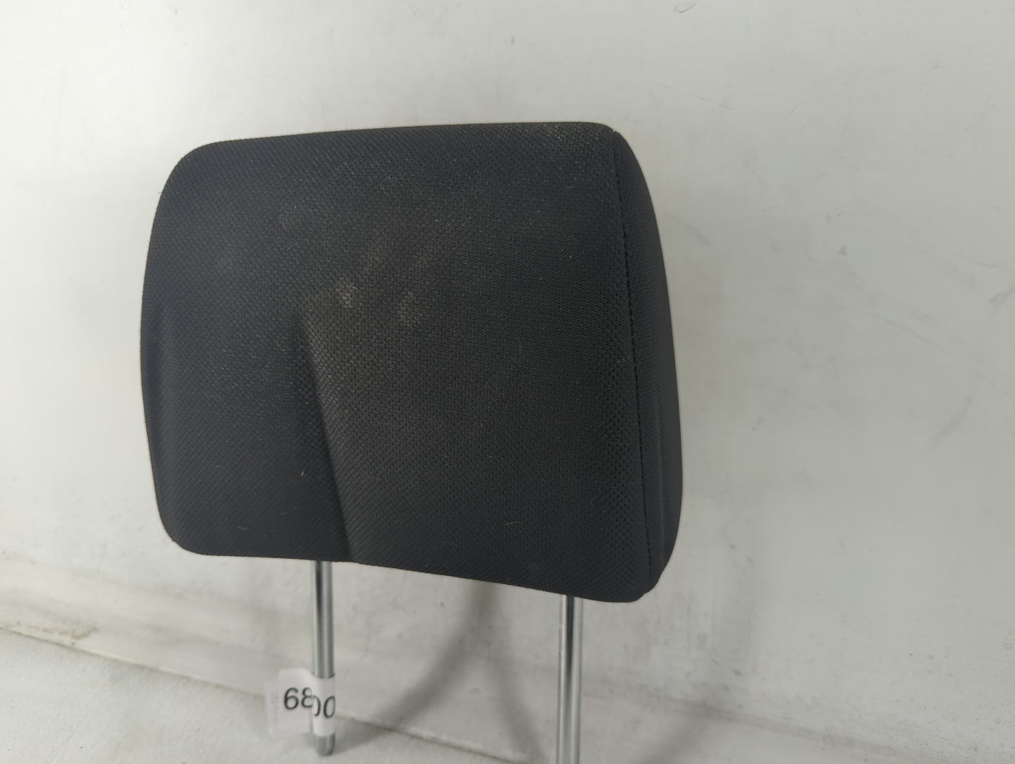 2011-2013 Nissan Rogue Headrest Head Rest Front Driver Passenger Seat - Oemusedautoparts1.com