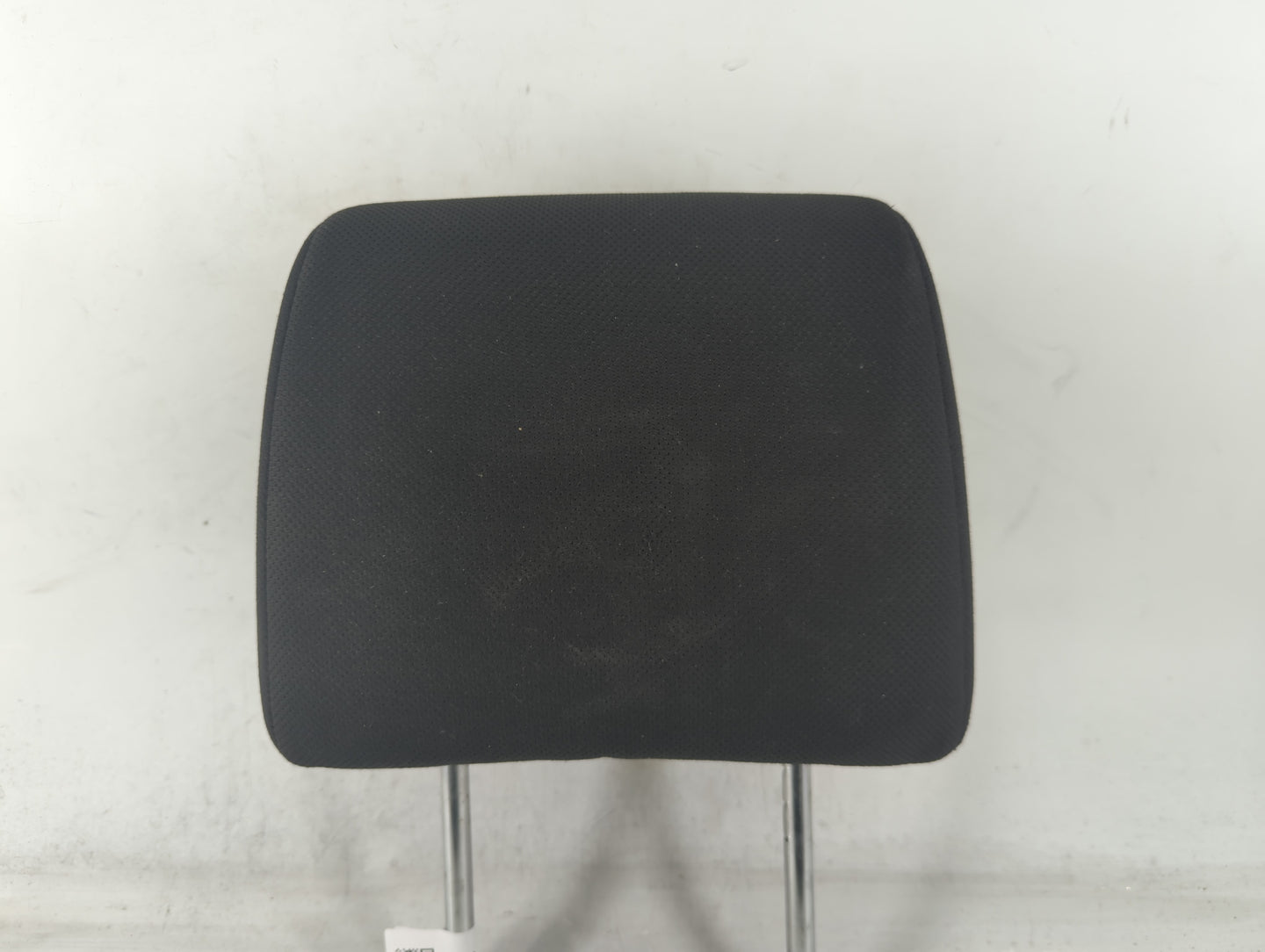 2010-2013 Nissan Rogue Headrest Head Rest Front Driver Passenger Seat - Oemusedautoparts1.com