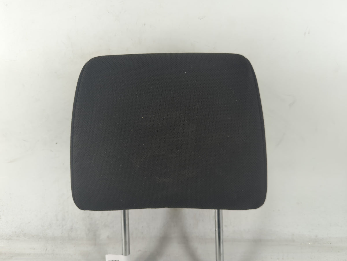 2013 Nissan Rogue Headrest Head Rest Rear Center Seat Black 680250 - Oemusedautoparts1.com