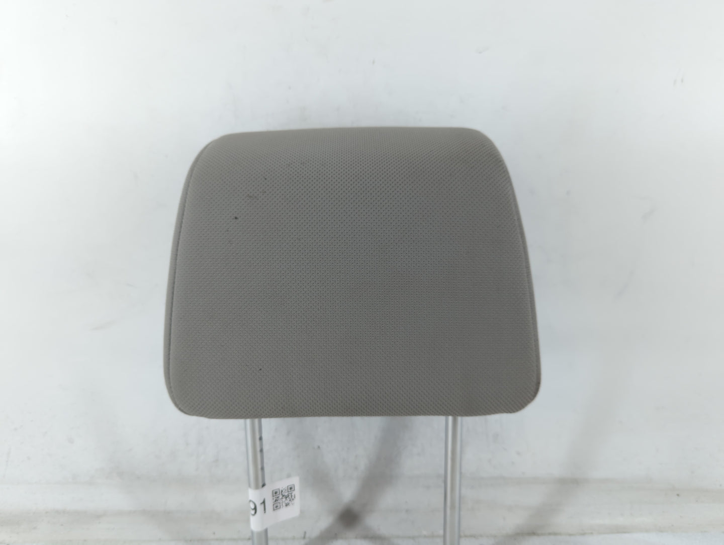2013 Nissan Rogue Headrest Head Rest Front Driver Passenger Seat Fits OEM Used Auto Parts - Oemusedautoparts1.com
