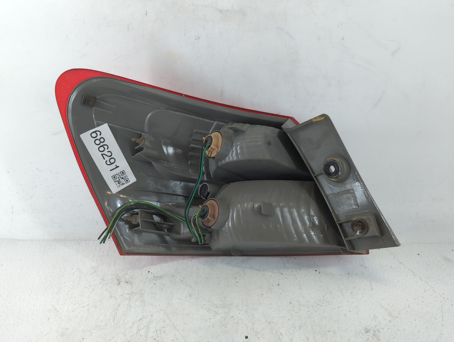 2008-2015 Nissan Rogue Tail Light Assembly Passenger Right OEM Fits Fits 2008 2009 2010 2011 2012 2013 2014 2015 OEM Used Au