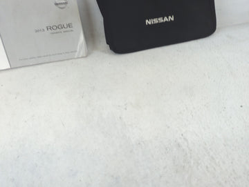 2013 Nissan Rogue Owners Manual Book Guide P/N:T00UM-JM04D OEM Used Auto Parts - Oemusedautoparts1.com